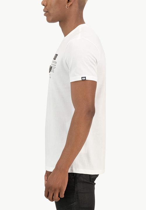 S.P.C.C - Vega Signature Regular Fit Tees - Optical White