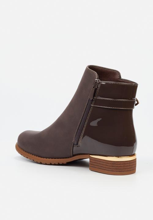 Miss Black - Hadar 10 ankle boot - chocolate