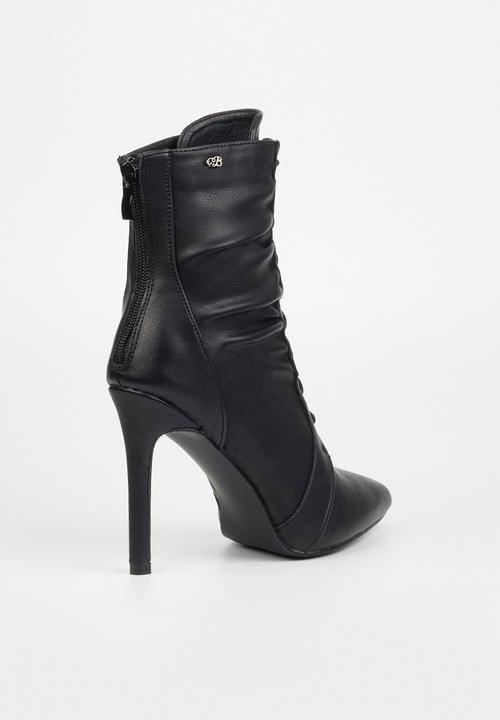 Miss Black - Boss 4 ruched ankle boot - black