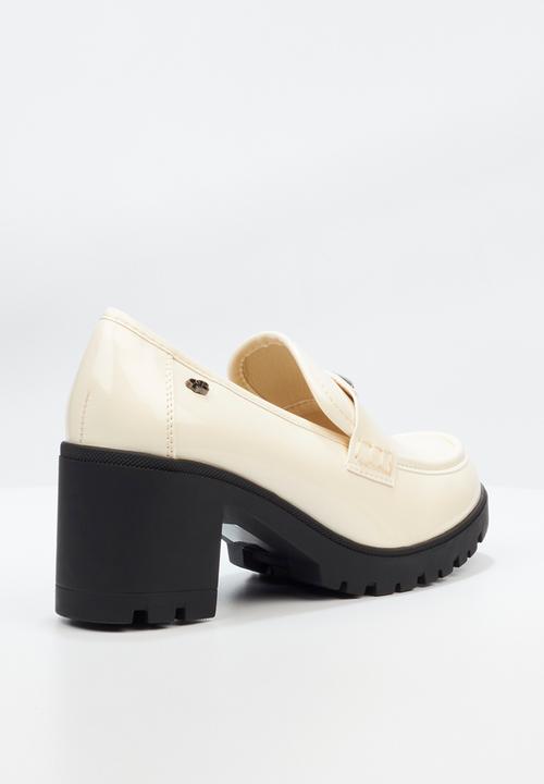 Miss Black - Crave 1 heeled loafer - bone