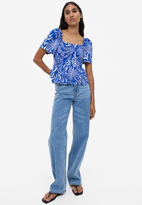 H&M - Smocked top - bright blue patterned 
