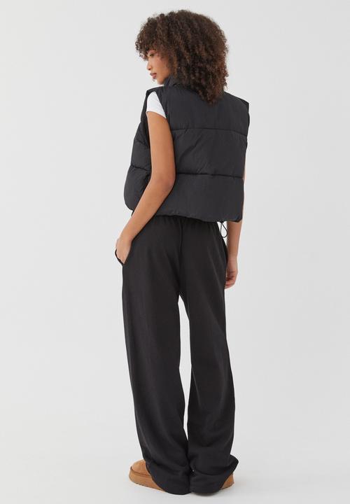 Supré  - Recycled Puffer Vest -  Black