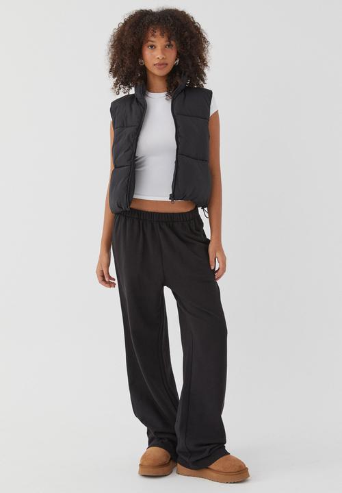 Supré  - Recycled Puffer Vest -  Black