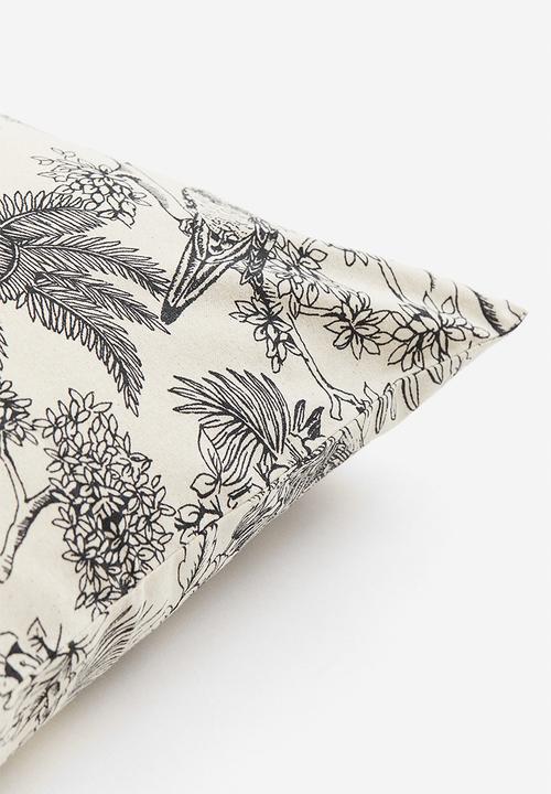 H&M - Patterned cushion cover - white patterned