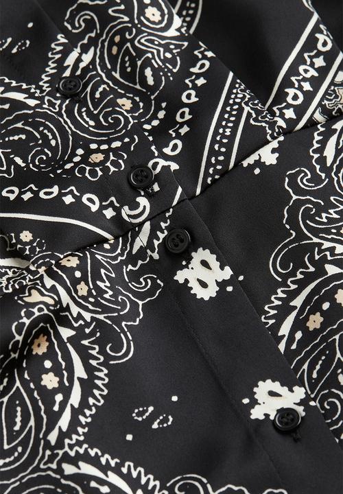 H&M - Satin shirt dress - Black Paisley-patterned