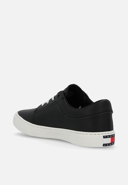 Tommy Hilfiger - TJW Lace Up Aspen Derby Bioveg - Black
