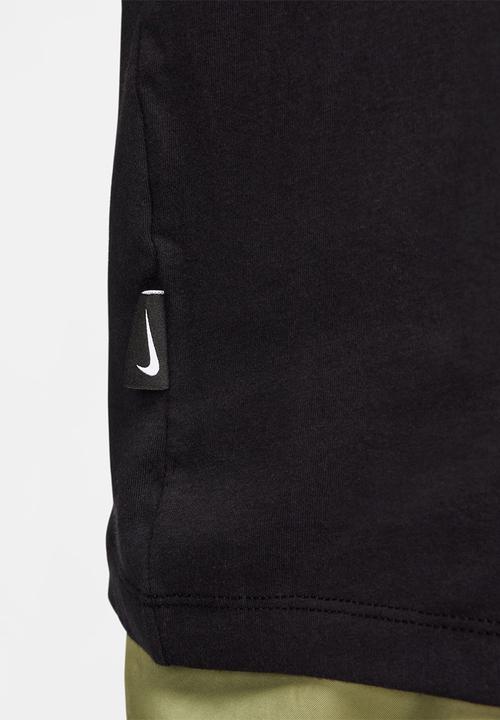 Nike - NSW FW Connect Tee - black