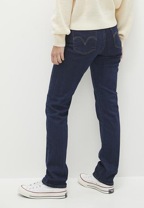 Levi’s® - Curvy Straight Jeans ZA - Outside The Screen 