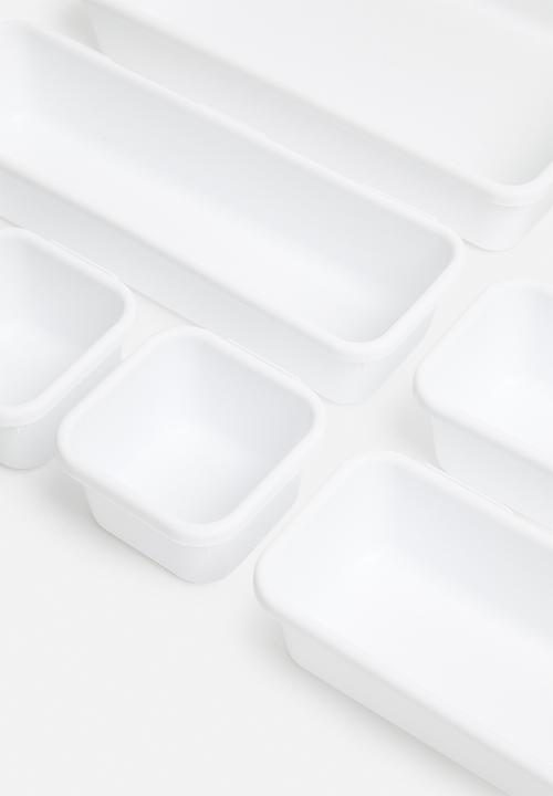 Storage Solutions - Tray storage boxes - white