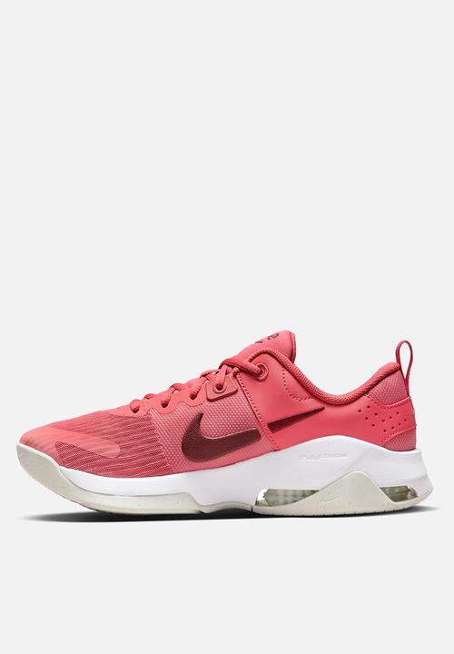 Nike - Nike Zoom Bella 6