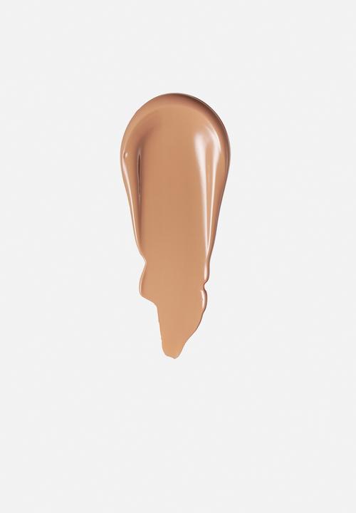 Revolution - Matte Base Foundation F11