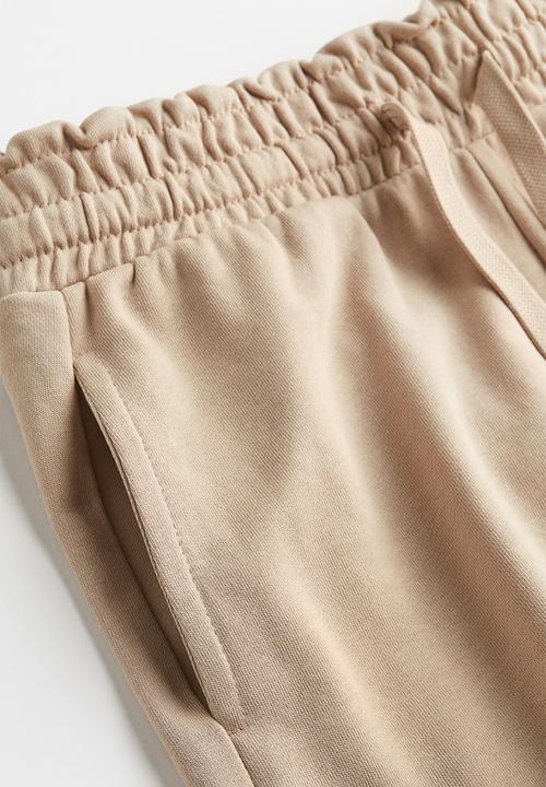 H&M - Paper bag sweatshirt shorts - beige