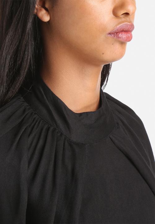 Motel - Prancer Satin Shift Dress