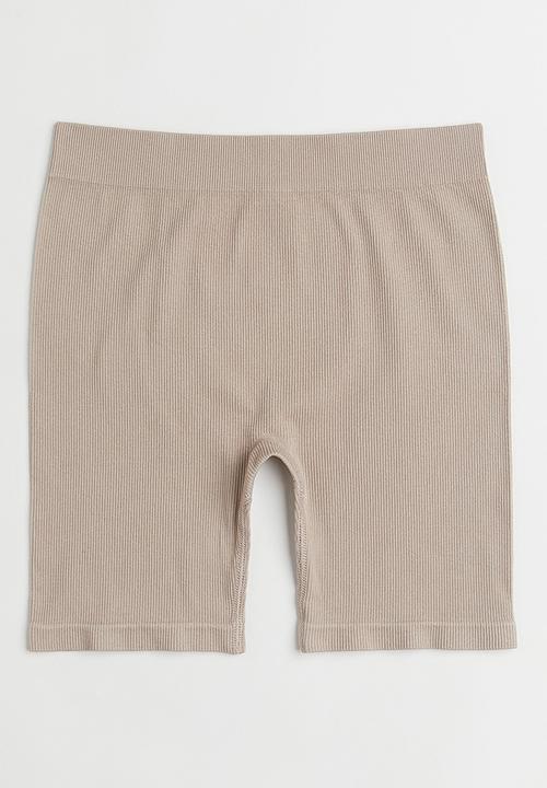 H&M - Seamless biker shorts - beige