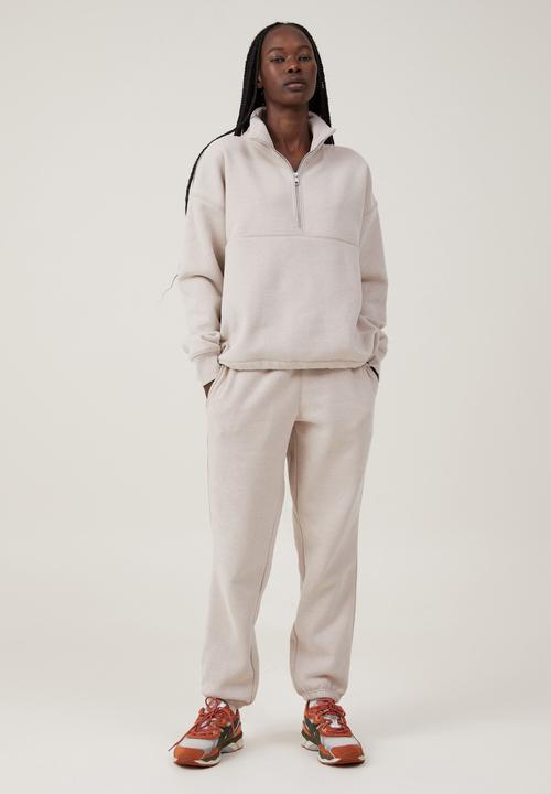 Cotton On - Plush Essential Half Zip Jumper - Sesame Marle