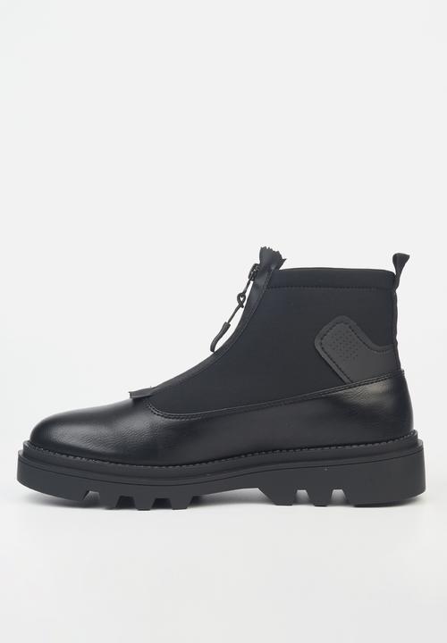 MAZERATA - Vinchey 9 - Black