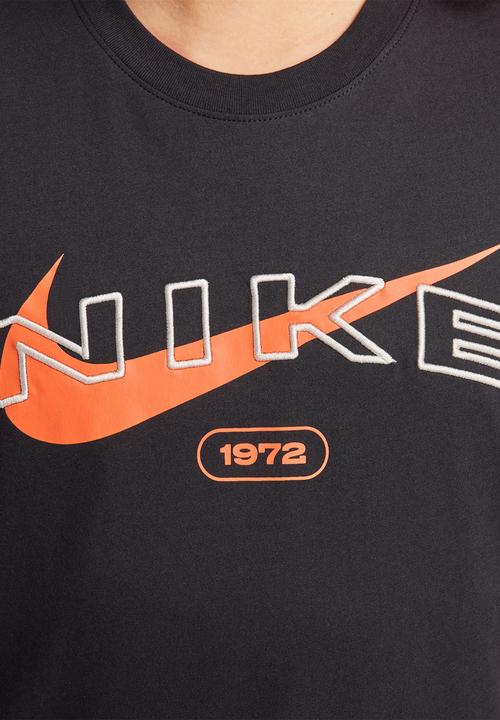 Nike - NSW Club graphic Tee  - Black