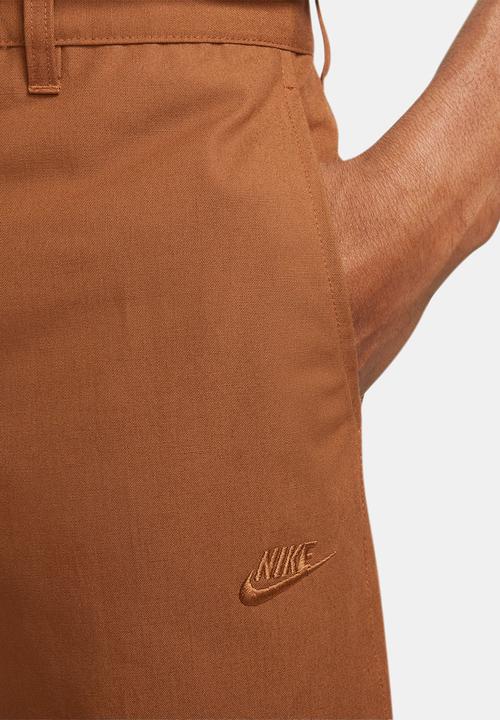 Nike - Club chino pant - lt british tan