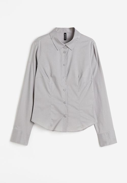 H&M - Fitted poplin shirt - grey