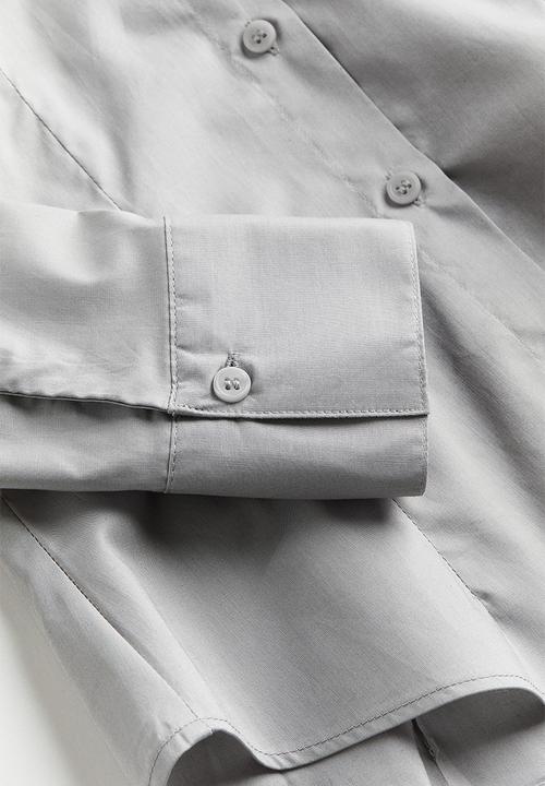 H&M - Fitted poplin shirt - grey