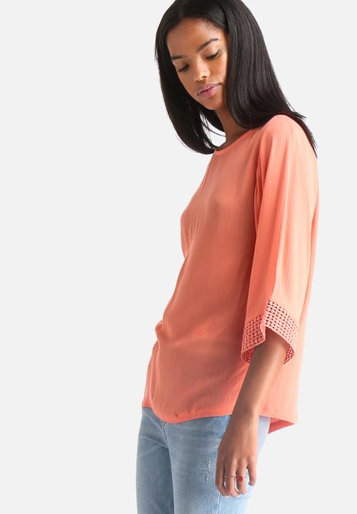 Jacqueline de Yong - Regard 3/4 Lace Top