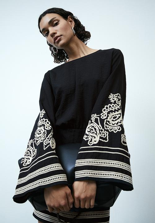 H&M - Embroidered dress - black embroidered