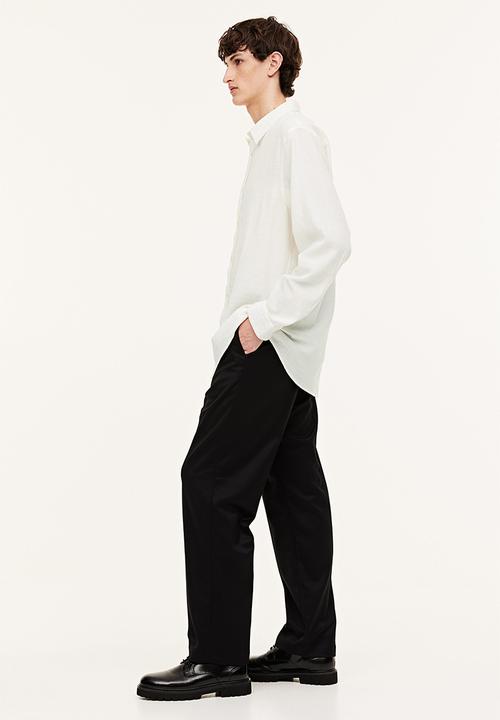 H&M - Regular fit crinkled shirt - cream