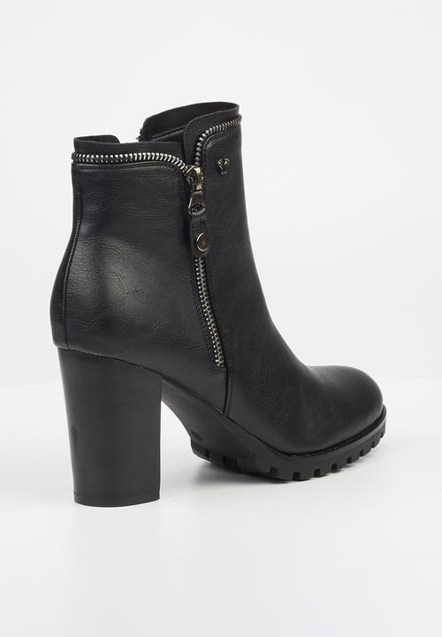 Butterfly Feet - June 4 block heel boot - black