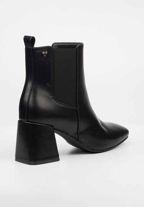 Butterfly Feet - Shardae 1 block heel boot - black