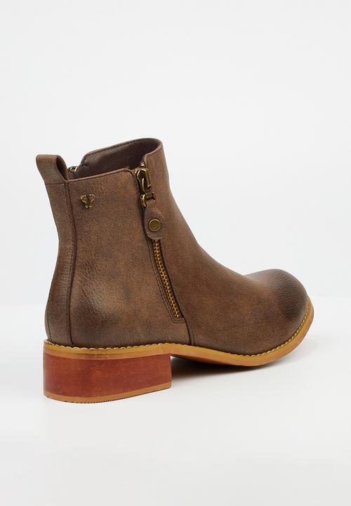 Butterfly Feet - Tyler 1 ankle boot - chocolate