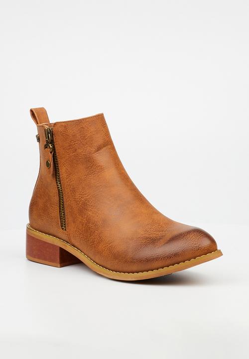 Butterfly Feet - Tyler 1 ankle boot - tan