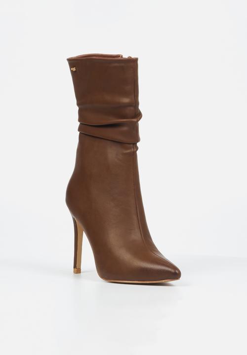 Miss Black - Boss 3 ruched boot - chocolate