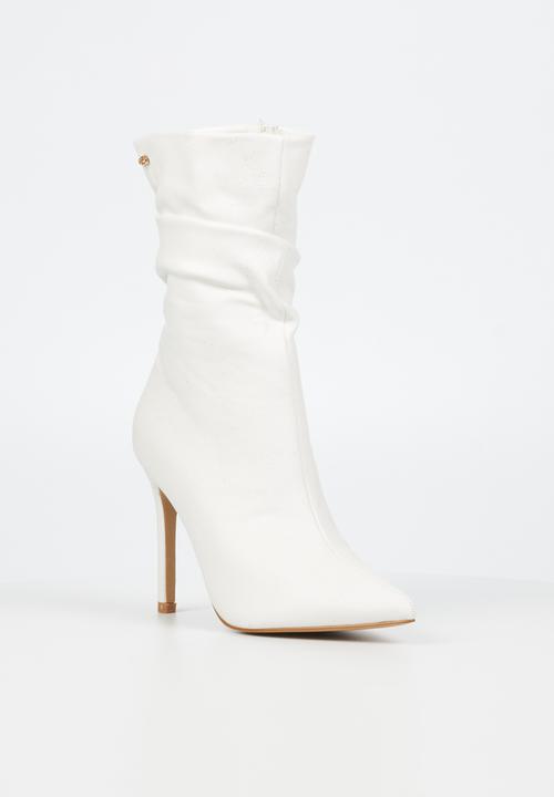 Miss Black - Boss 3 ruched calf boot - white