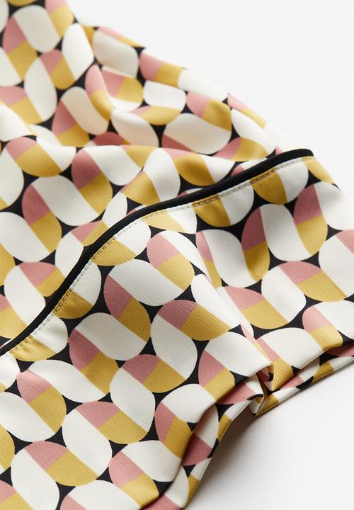 H&M - Wide satin trousers - yellow/patterned