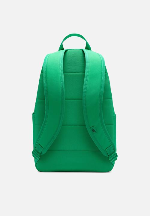 Nike - Nike elemental backpack (21l) - stadium green/vintage green