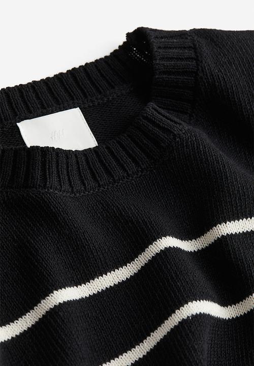 H&M - Knitted shoulder-pad top - black & white