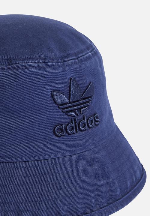 adidas Originals - Adicolor classic stonewashed bucket hat - blue