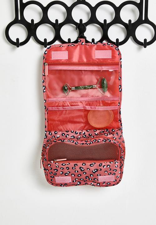 H&S - Jet setter hanging toiletry bag - pink