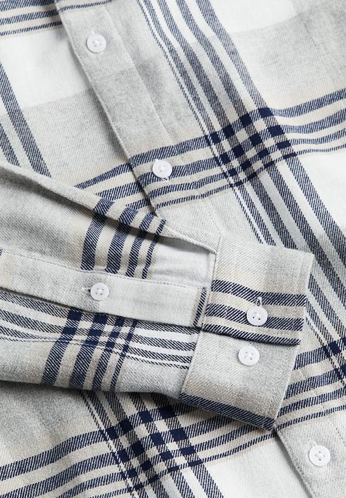 H&M - Regular fit flannel shirt - grey