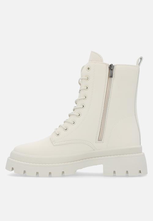 Madison® - Fallon platform lace-up boot - cream