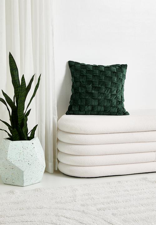 SF Collection - Kaisa cushion with inner- bottle green