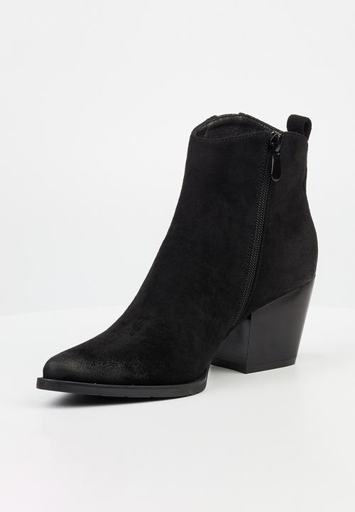Butterfly Feet - Dingo 1 western boot - black
