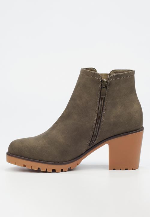 Butterfly Feet - Esther 4 block heel boot - olive