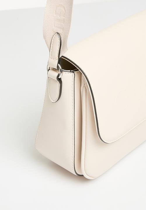 GUESS - Peters crossbody flap - stone