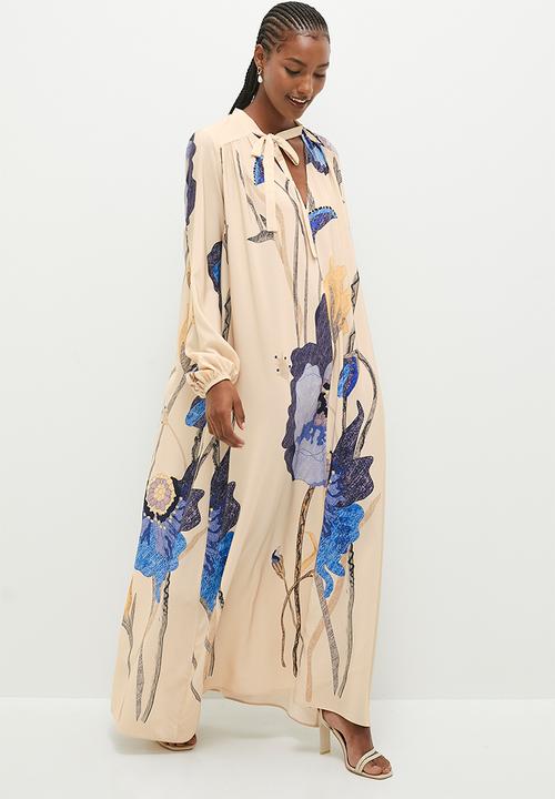 edit - Volume maxi trapeze dress - blue watercolour flower