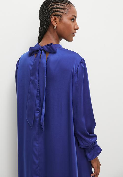 edit - Dramatic bell sleeve maxi dress - blue