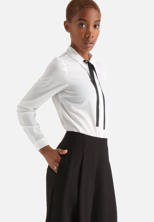 Vero Moda - Golly Bow Shirt