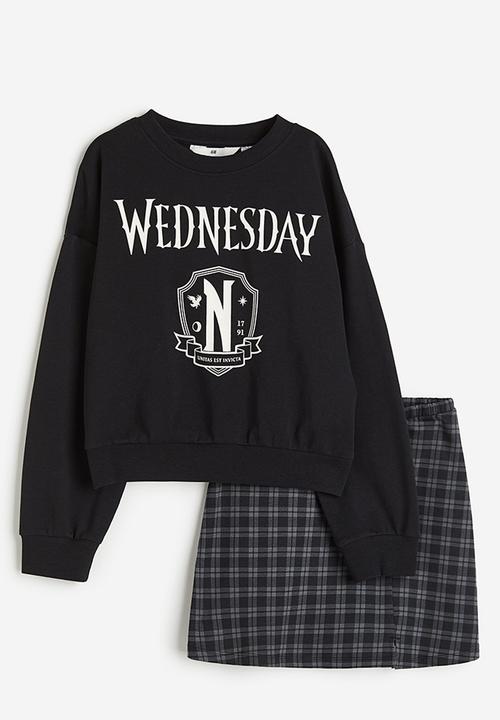 H&M - 2-piece sweatshirt and skirt set - black wednesday