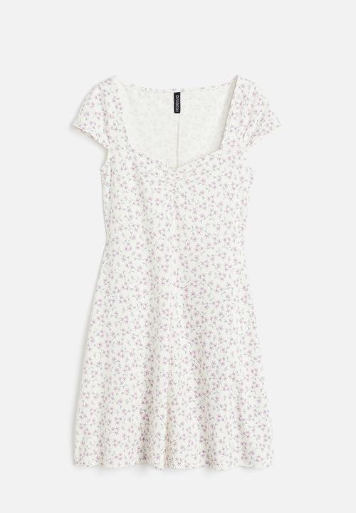 H&M - Cap sleeved jersey dress - white floral 