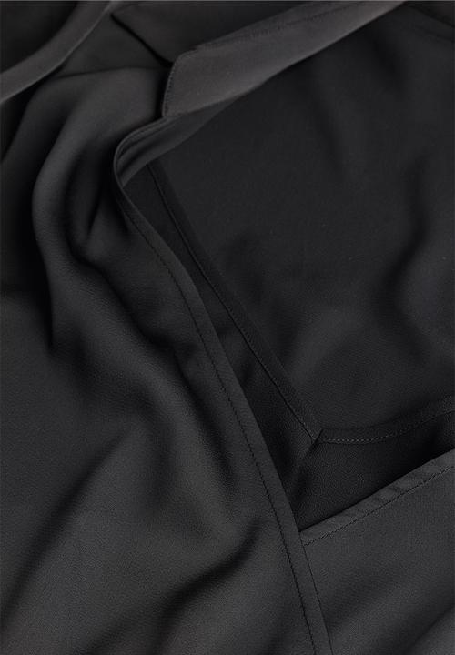 H&M - Wrapover satin blouse - black